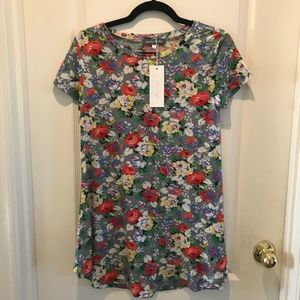Jamby Styles Floral Short Sleeve A-line Tunic
